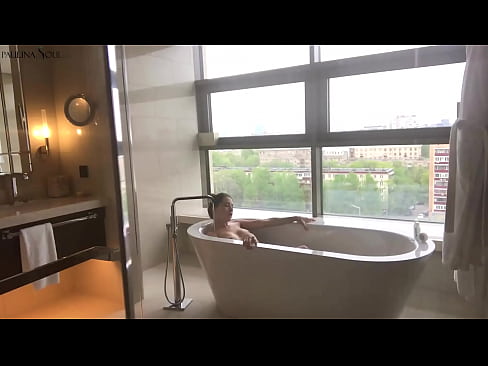 ❤️ Керемет сәби Жуынатын бөлмеде оның кискасын құмарта тартып жатыр ️❌ Секс видео kk.porn-93.ru ❌❤